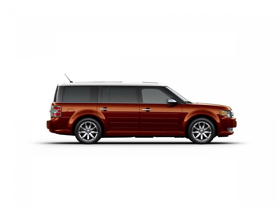  Ford Flex 2008 года  (фото 12 из 142)